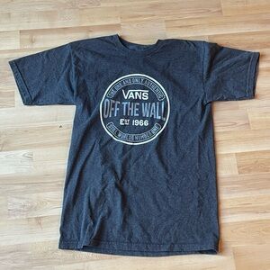 Men’s vans classic graphic tee shirt